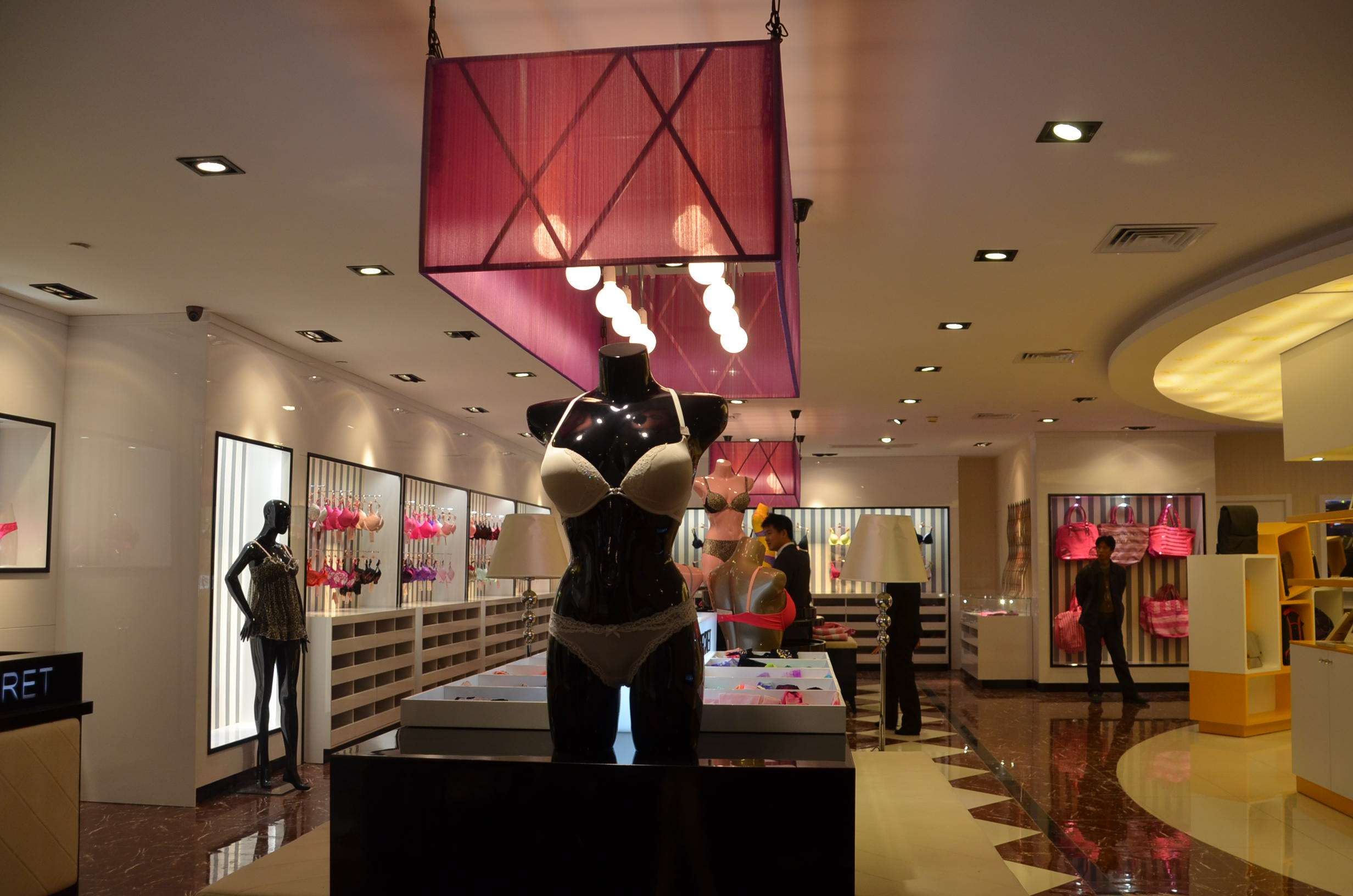 茵莫国际内衣生活馆