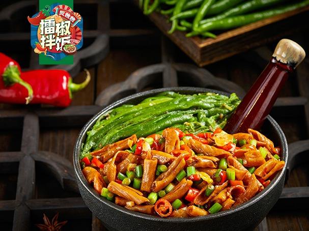 炅爸爸擂椒拌饭加盟电话